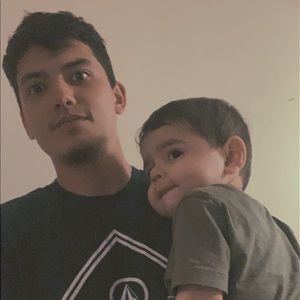 Meet your Posher, Aaron